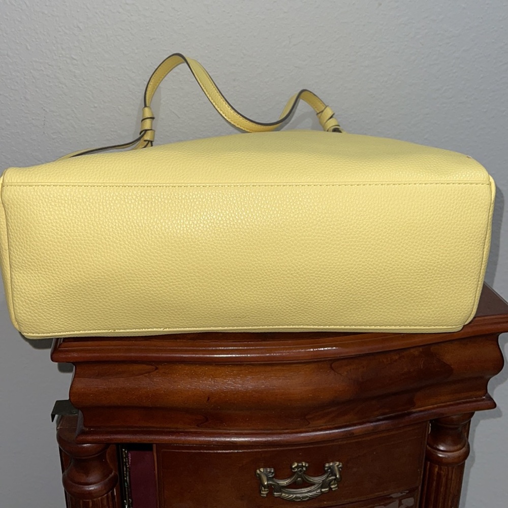 Nanette Lenore Purse. - Picture 9 of 9